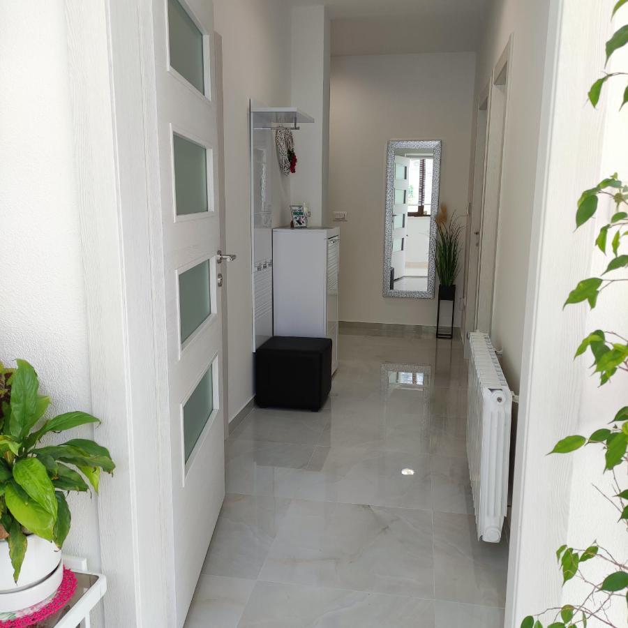 Apartman Rivana Baška Voda Εξωτερικό φωτογραφία